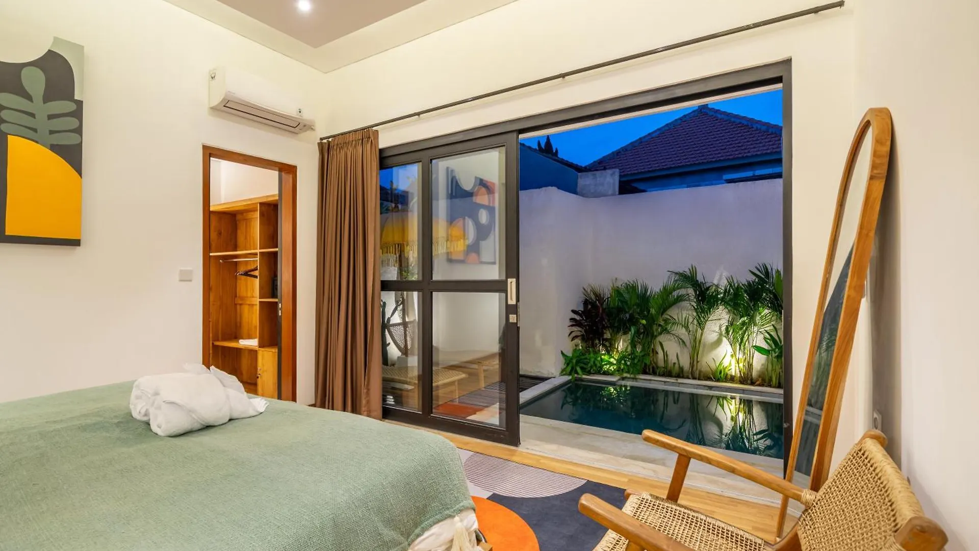 Lecatica - Brand New 2Bdr Paradise Villa With Expansive Pool - Your Dream Retreat In Canggu! Seminyak  0*, Seminyak (Bali) Indonesia
